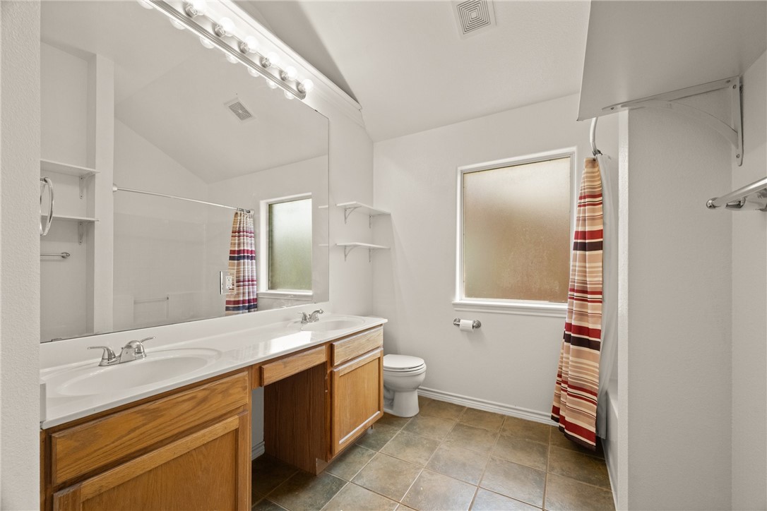 7518 Fort Griffen Dr Property Photo 8