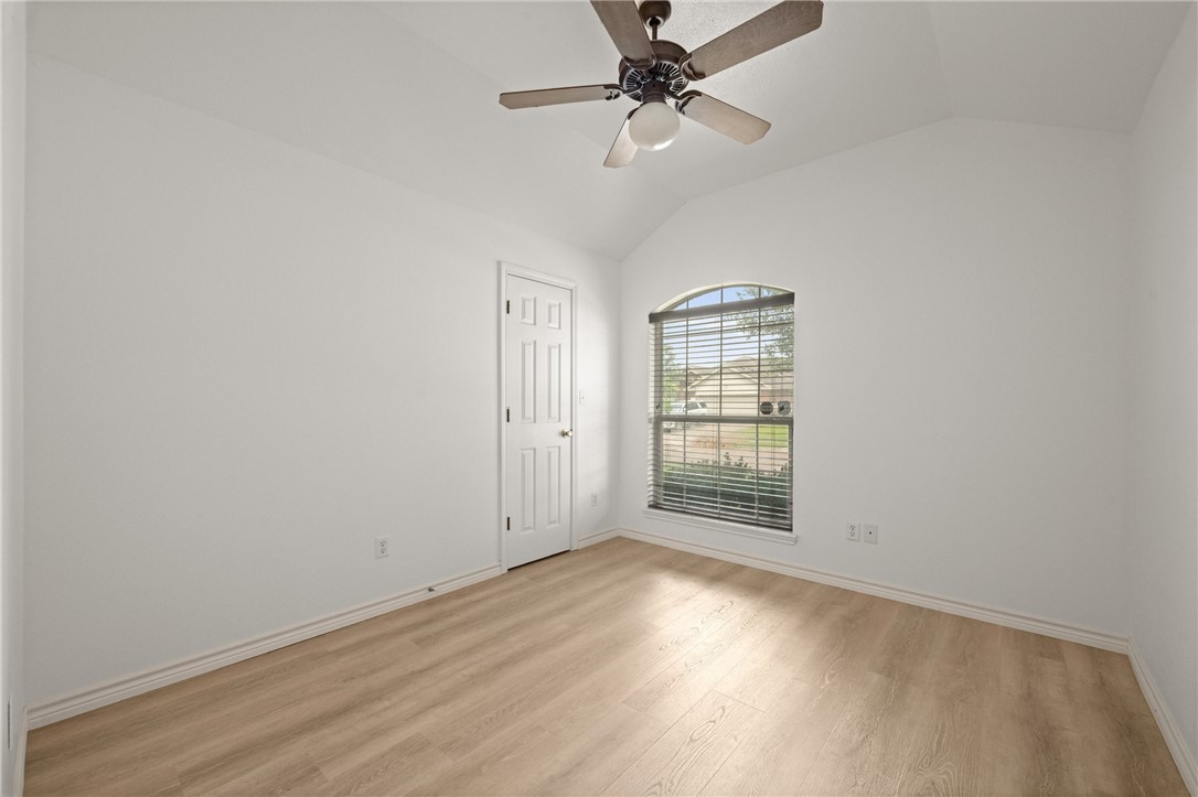 7518 Fort Griffen Dr Property Photo 9