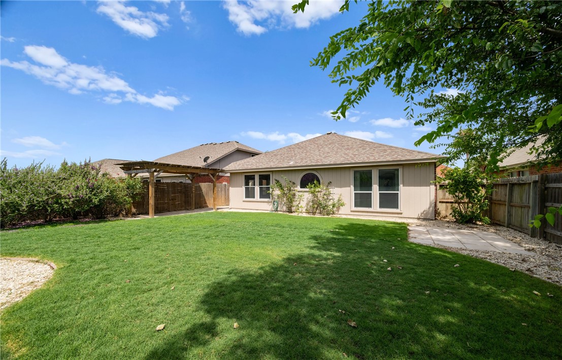 7518 Fort Griffen Dr Property Photo 14