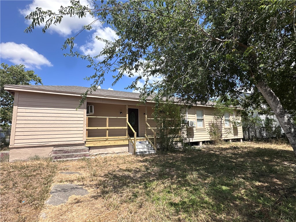 501 Villa Dr Property Photo 1