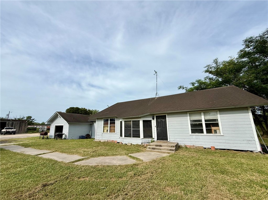 3926 S 6th St Property Photo 4