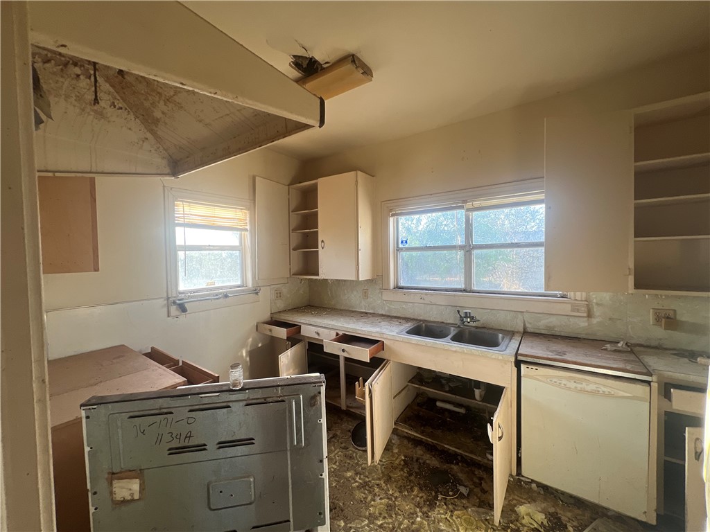 309 County Road 334 Property Photo 7