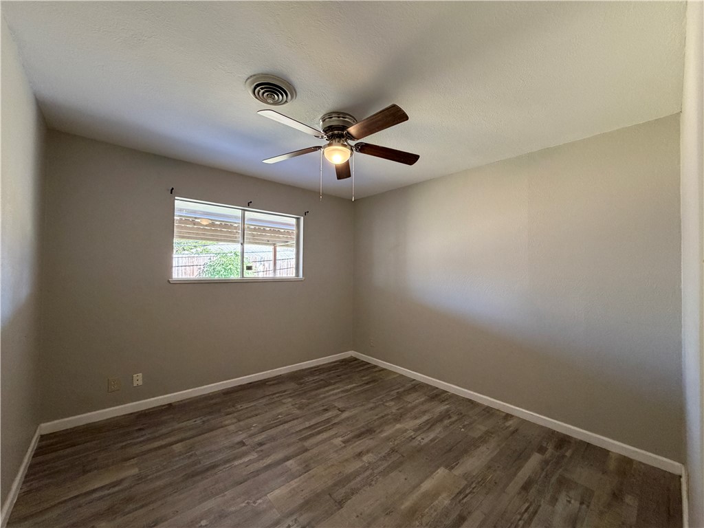 749 Burkshire Dr Property Photo 19
