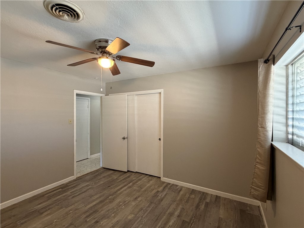 749 Burkshire Dr Property Photo 30