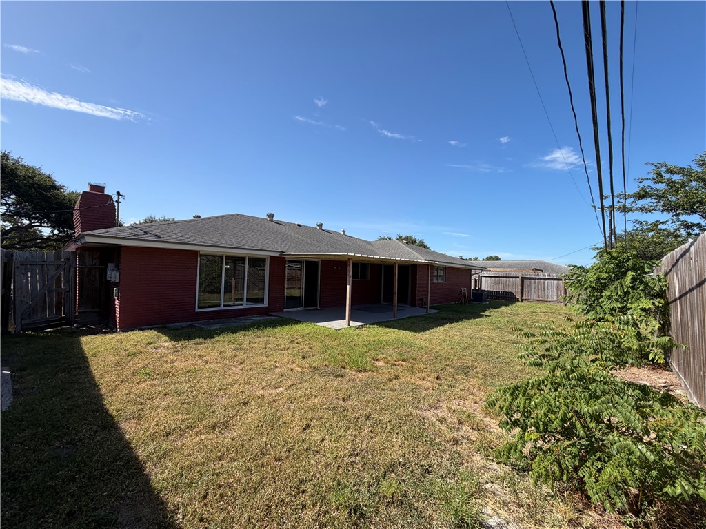 749 Burkshire Dr Property Photo 38