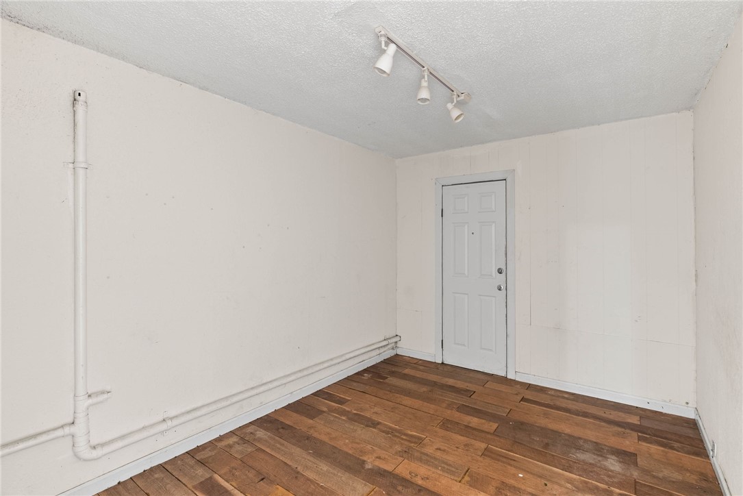 624 Del Mar Blvd Property Photo 19