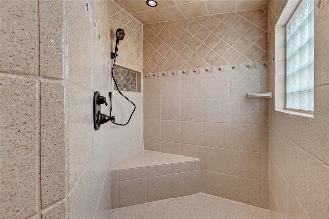 2388 Cr 1810 Property Photo 16