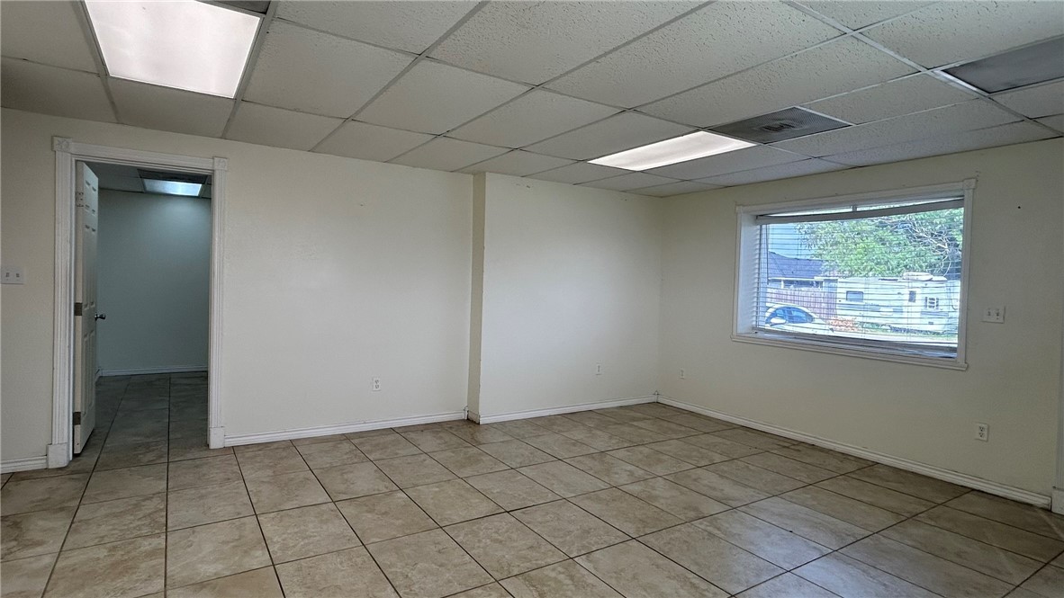 2738 Dallas Ave Property Photo 4