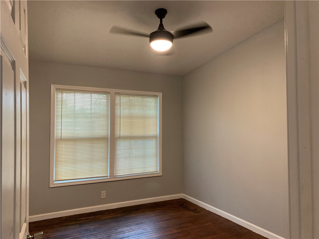 5934 Lucille Dr Property Photo 4