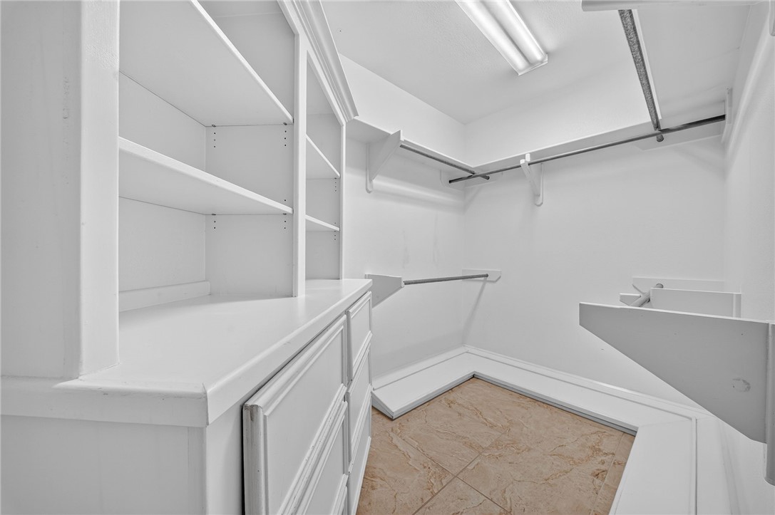 14218 Allamanda Dr Property Photo 27