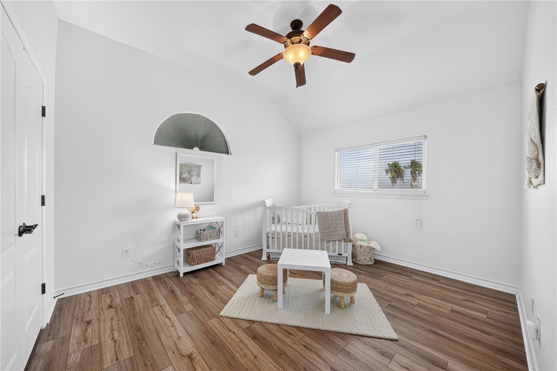 14218 Allamanda Dr Property Photo 30