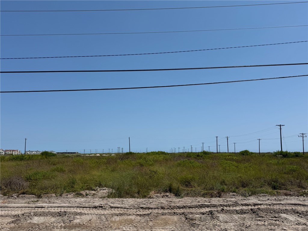 0 Crowsnest Property Photo 1
