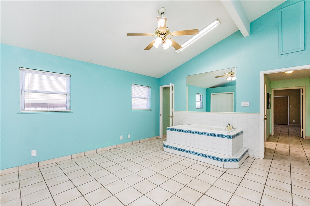 3229 Nassau Dr Property Photo 34