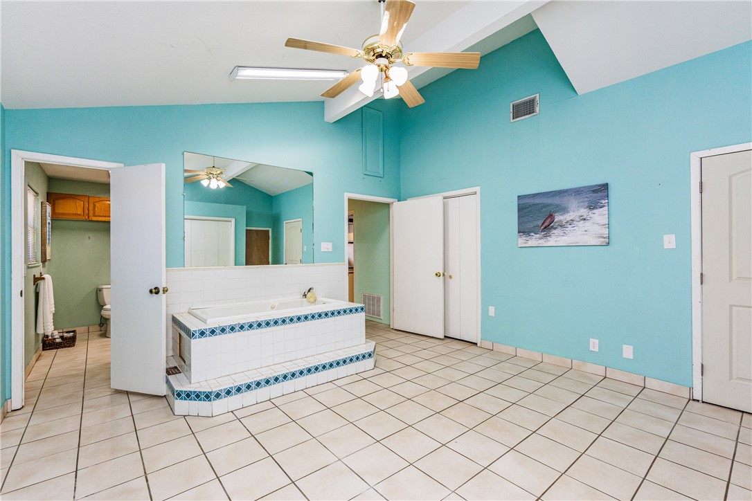 3229 Nassau Dr Property Photo 36