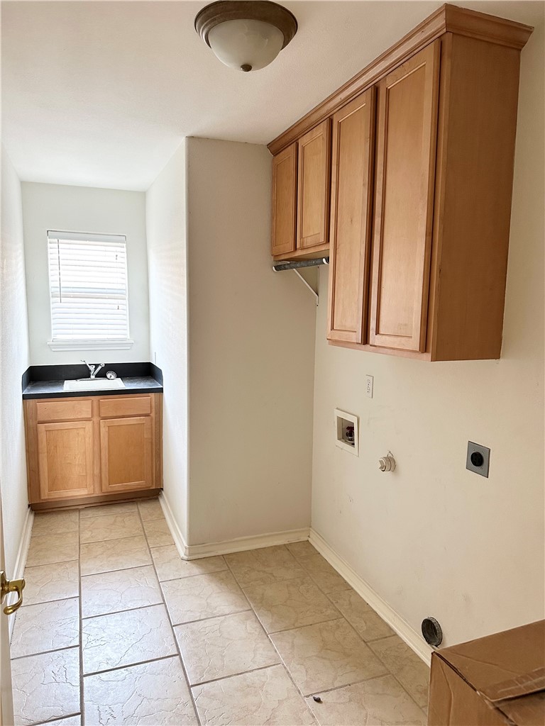 7613 Bayonne Dr Property Photo 11