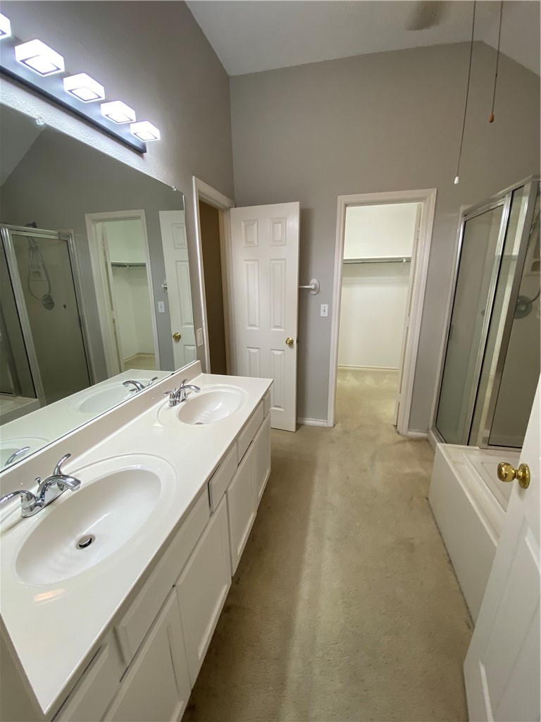 7122 Lindenwood Dr Property Photo 9