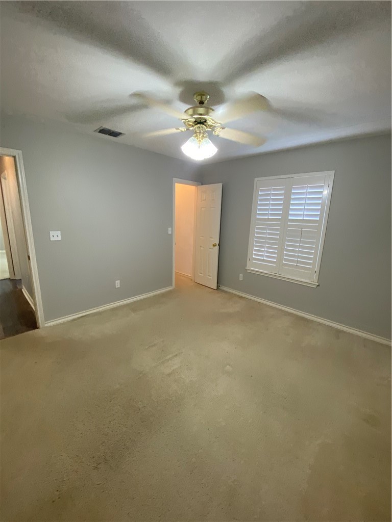 7122 Lindenwood Dr Property Photo 13
