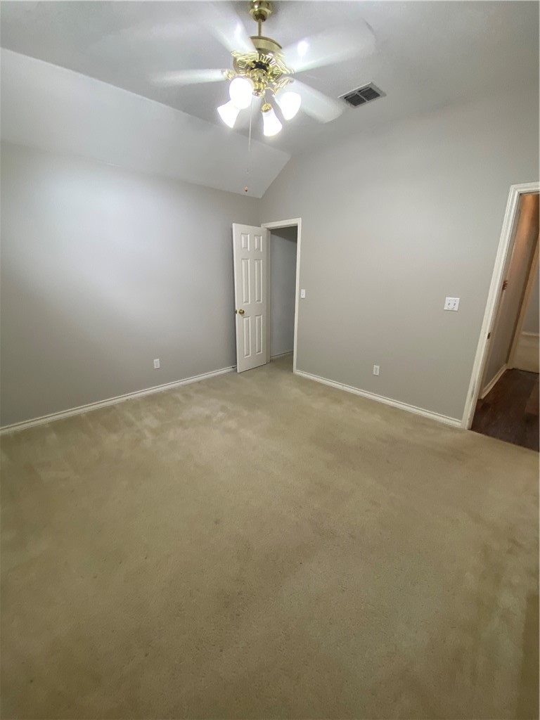 7122 Lindenwood Dr Property Photo 16