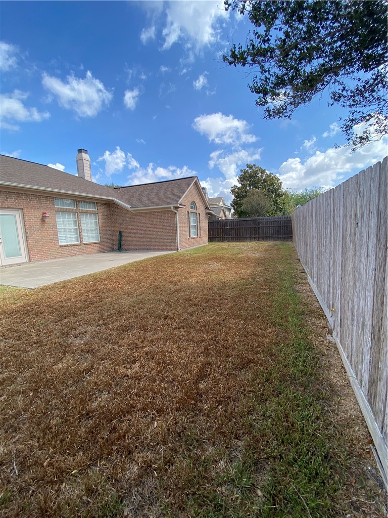 7122 Lindenwood Dr Property Photo 18