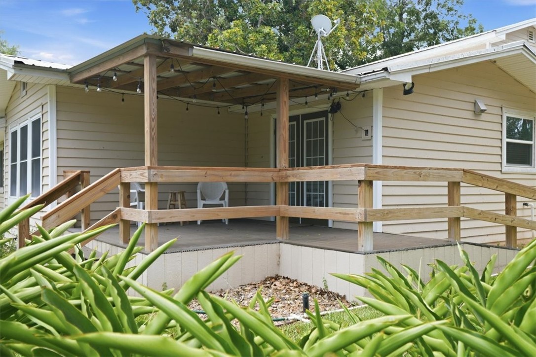 124 Lakepark Cir Property Photo 5