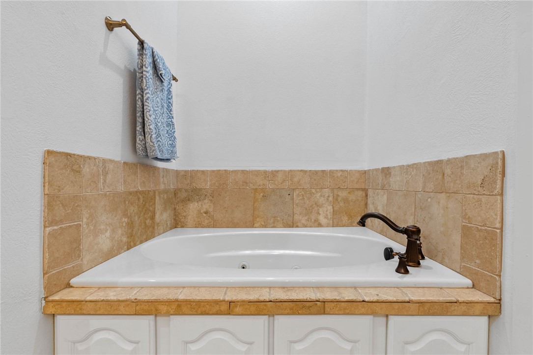14890 Granada Dr 107 Property Photo 17