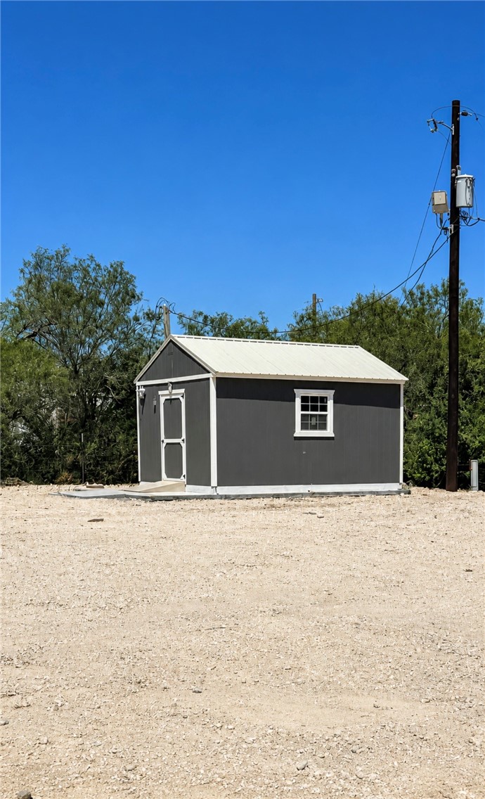 420 N Norton Property Photo 3