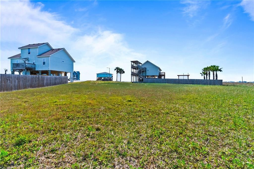 169 Breezy Ct Property Photo 8