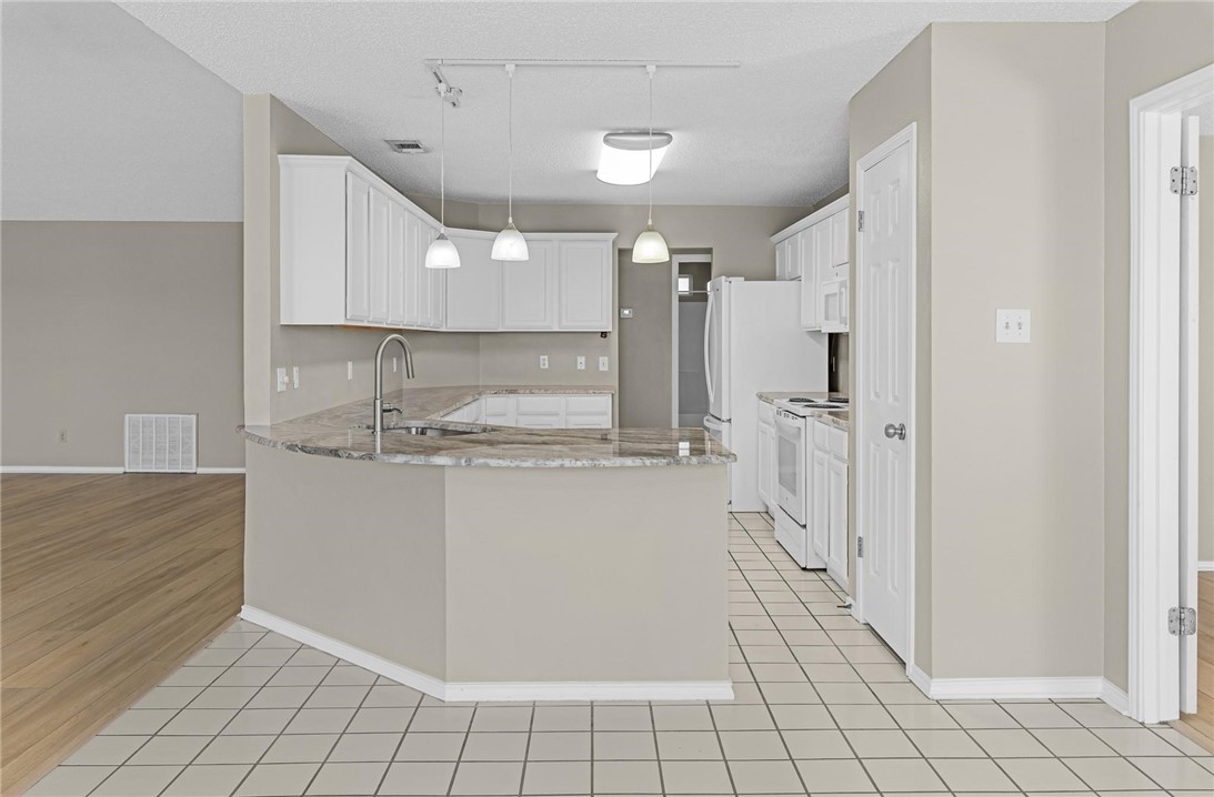 14894 Cobo De Bara Cir Property Photo 9