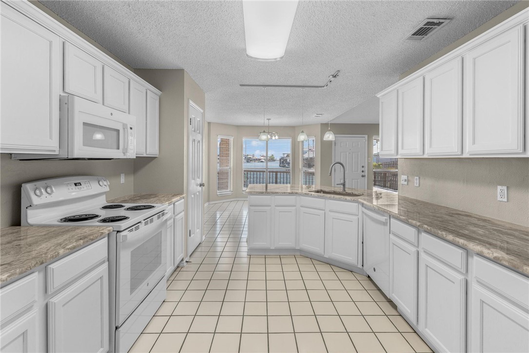 14894 Cobo De Bara Cir Property Photo 11