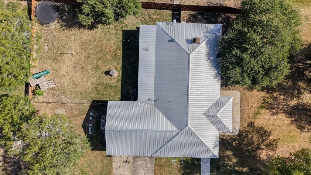 150 Fm 1360 Property Photo 20