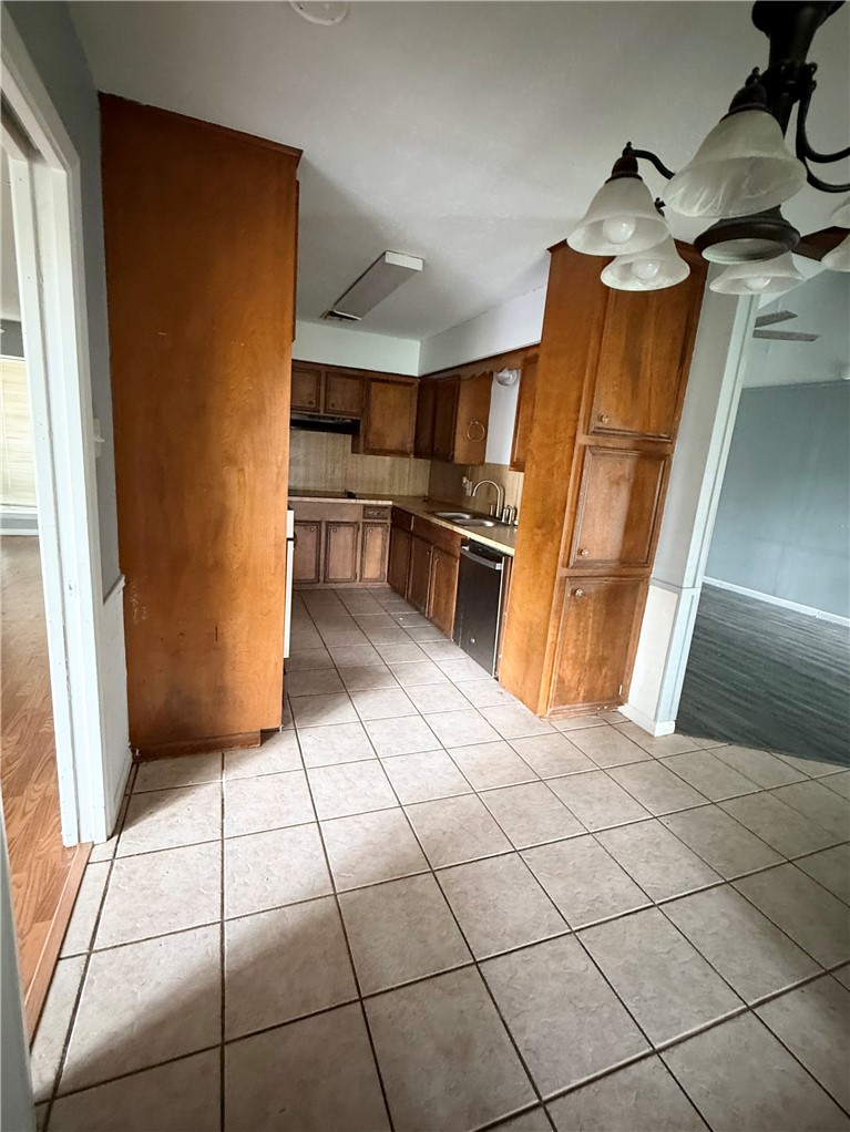 1405 Christy Ave Property Photo 6