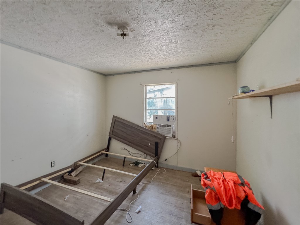1163 Ochoa St Property Photo 4