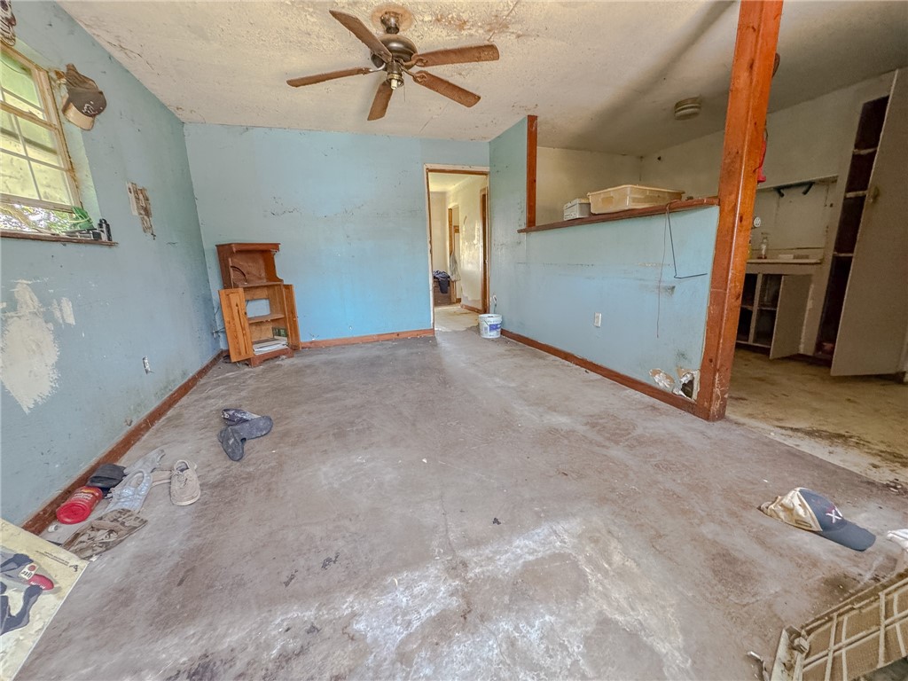 1163 Ochoa St Property Photo 6
