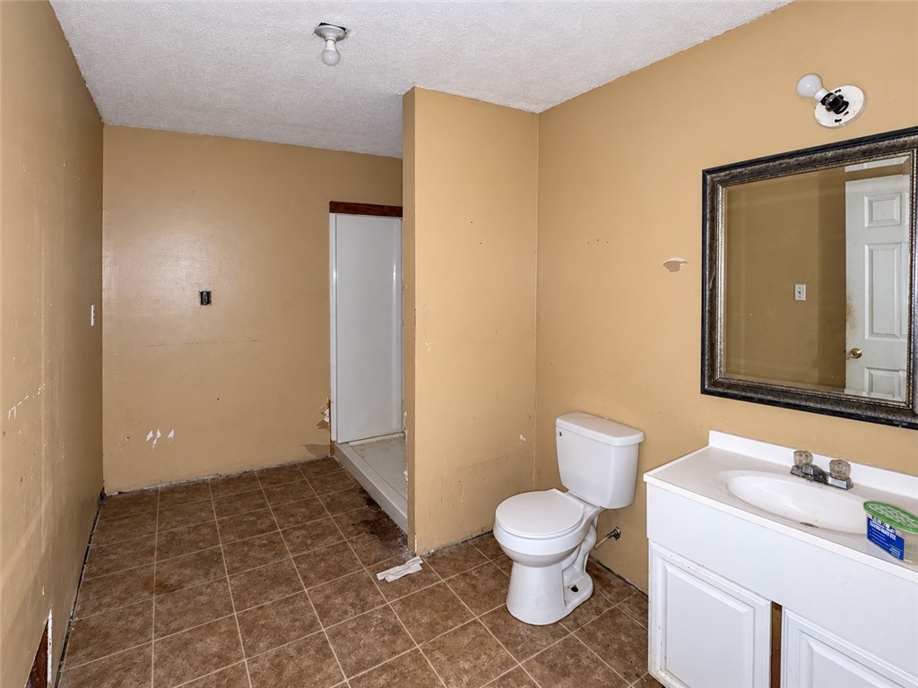 1163 Ochoa St Property Photo 7