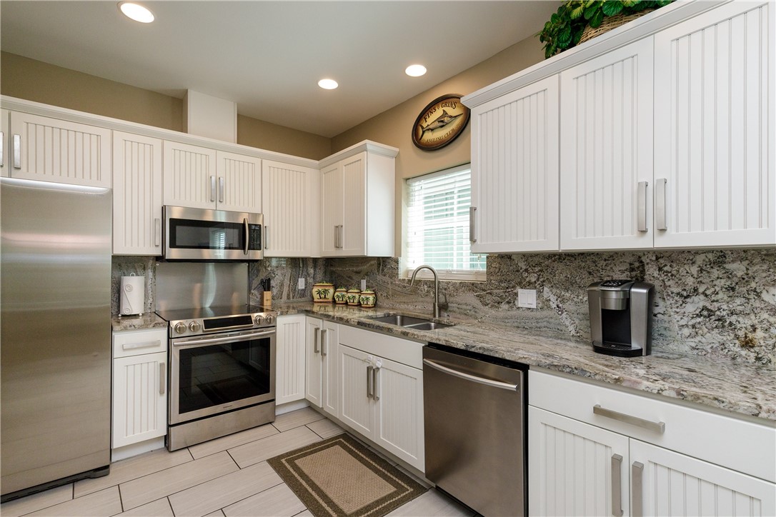 14305 Kemps Way Property Photo 6