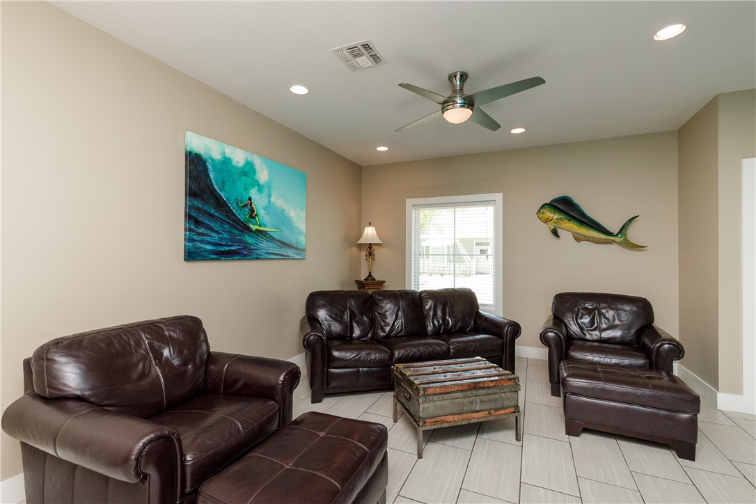 14305 Kemps Way Property Photo 13