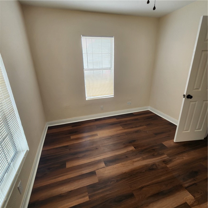 937 Poth Property Photo 8