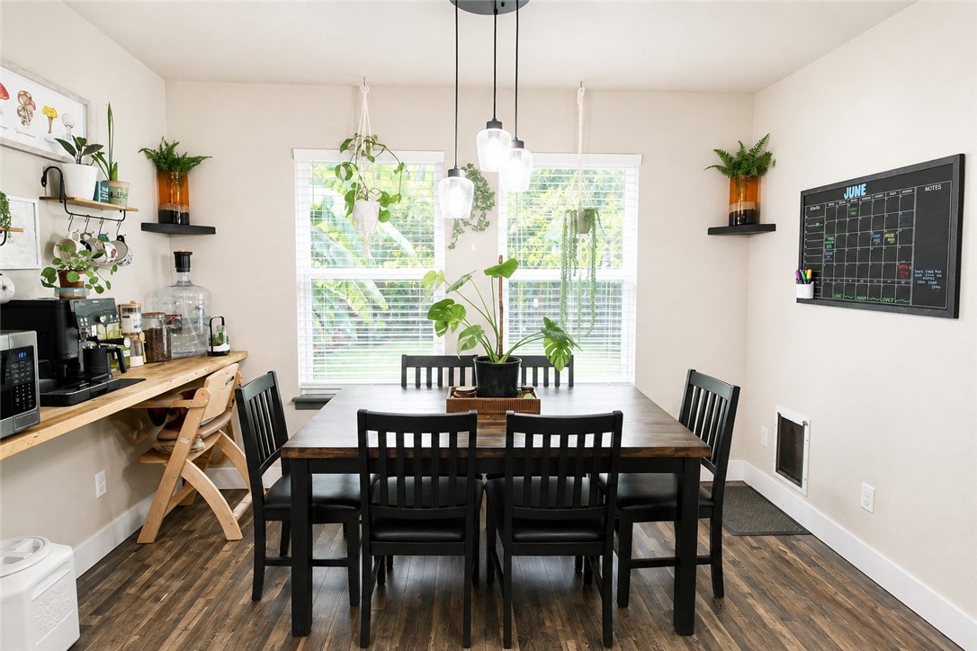 2561 Raintree Trai Property Photo 10