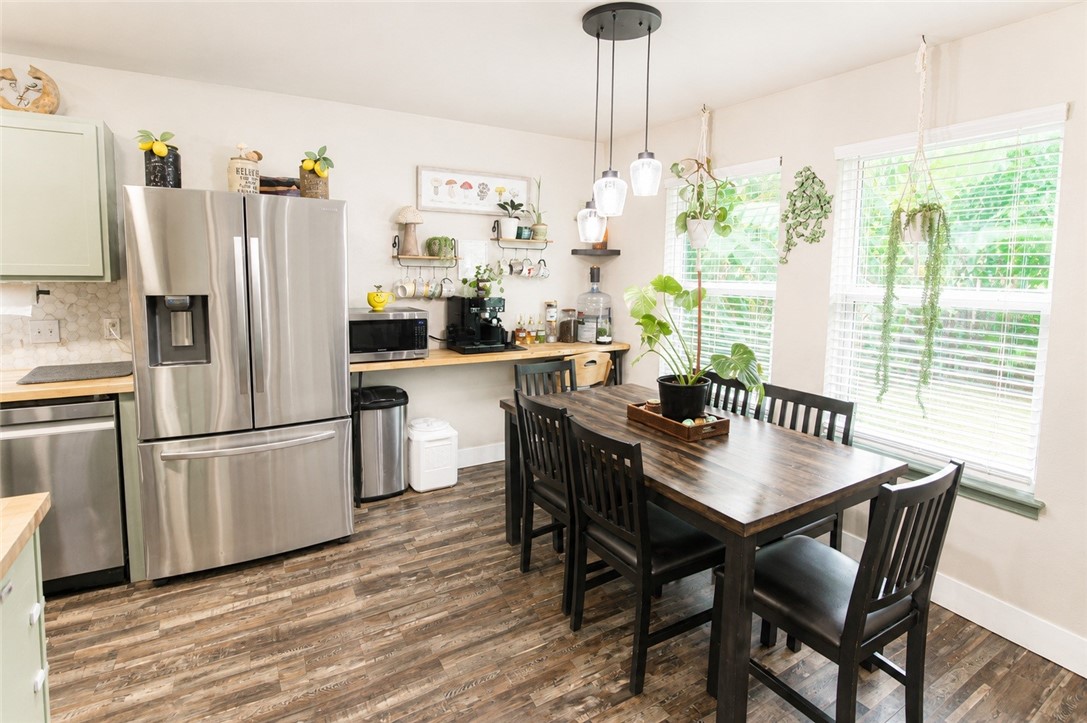 2561 Raintree Trai Property Photo 11