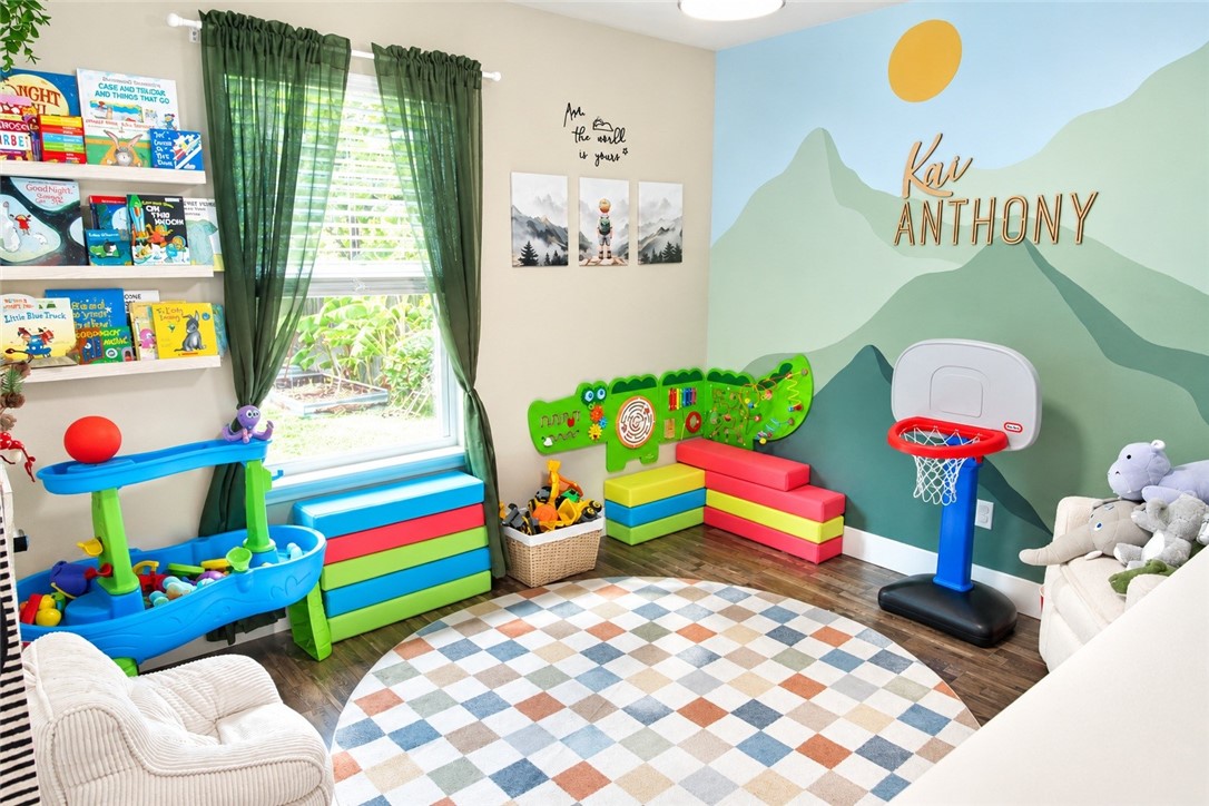 2561 Raintree Trai Property Photo 16