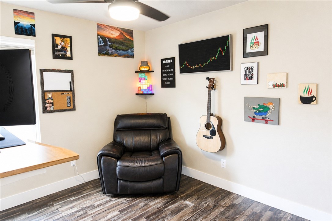 2561 Raintree Trai Property Photo 21