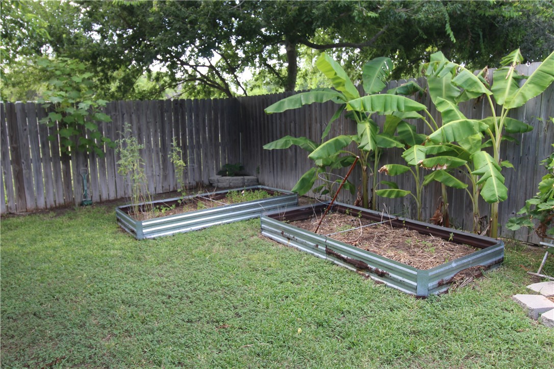 2561 Raintree Trai Property Photo 33
