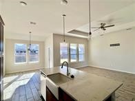 3410 Pineda St Property Photo 4