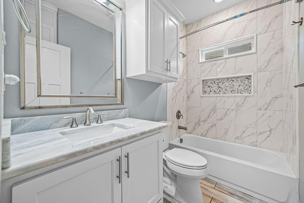 3045 Saint Eustatius Way Property Photo 22