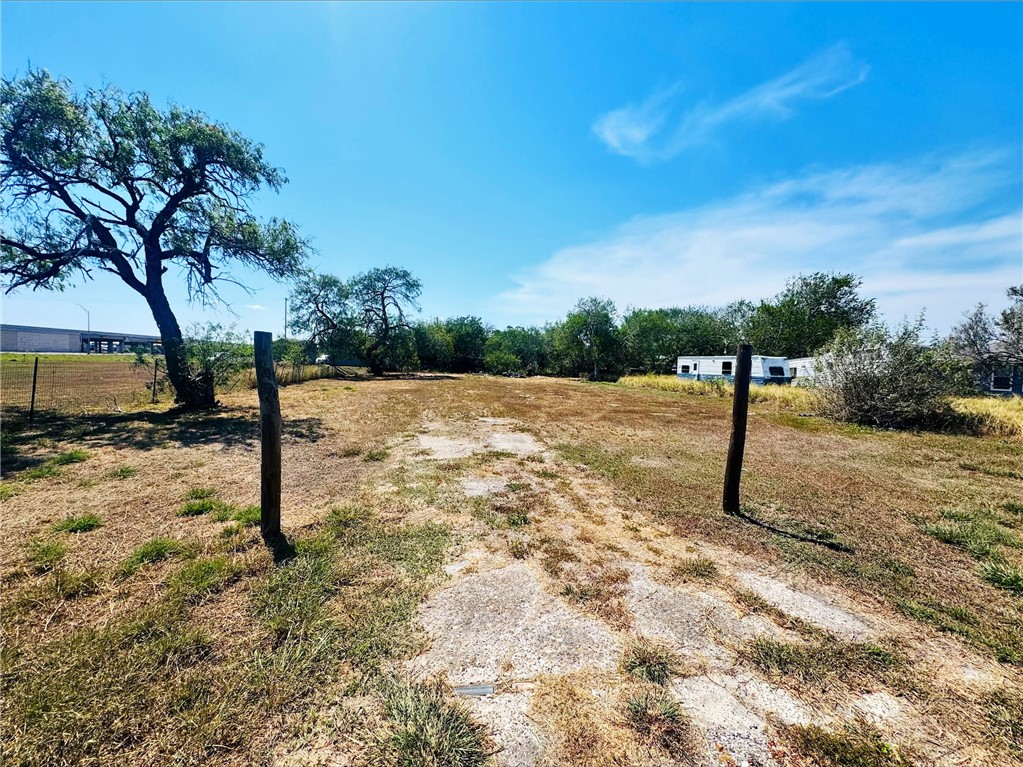 217 Rusk St Property Photo 1