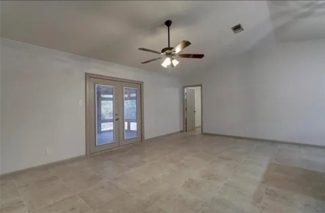 4809 River View Property Photo 3