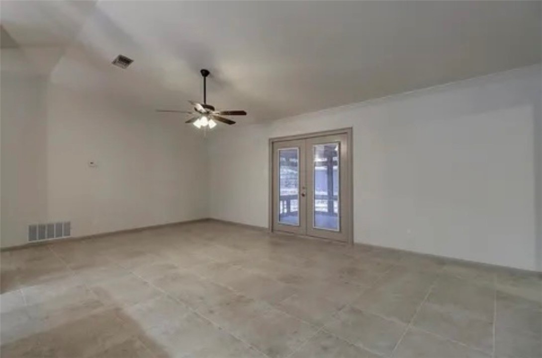 4809 River View Property Photo 6