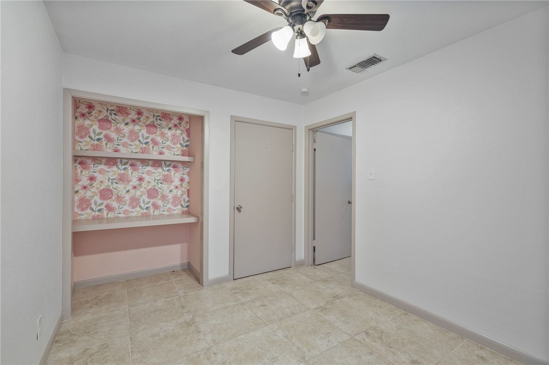4809 River View Property Photo 16
