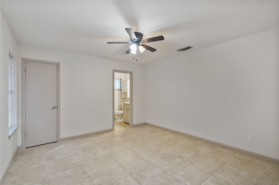 4809 River View Property Photo 17
