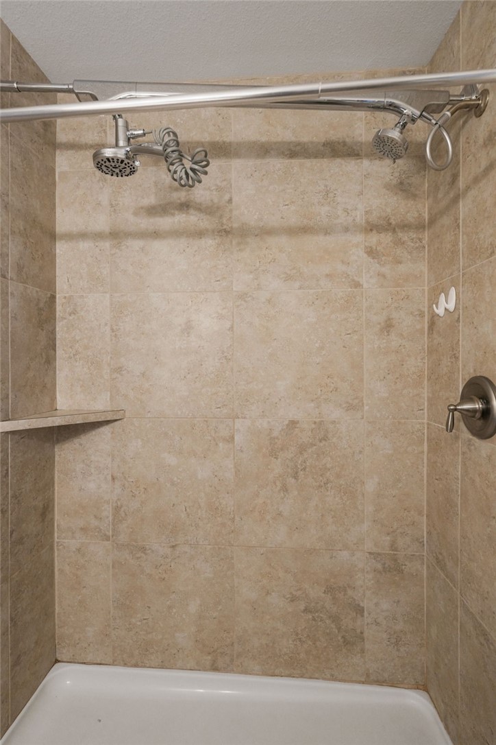 4809 River View Property Photo 21